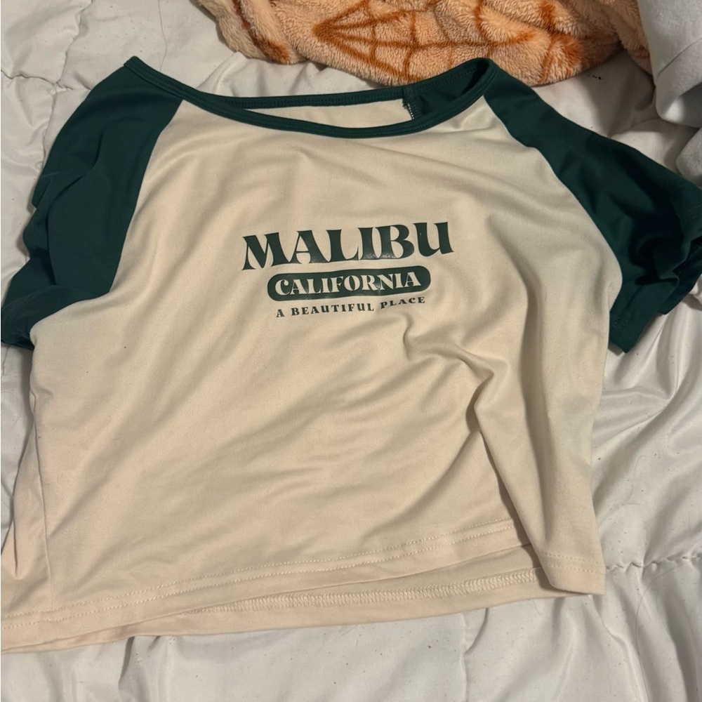 Graphic tee
